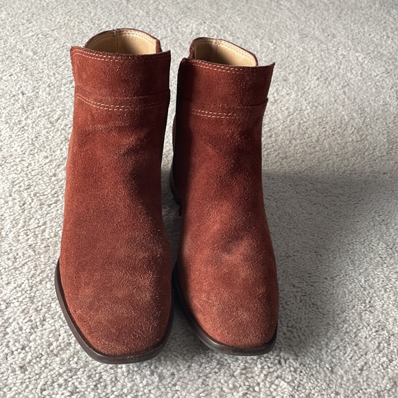 Lucky Lilka Brandy suede booties - Picture 3 of 7